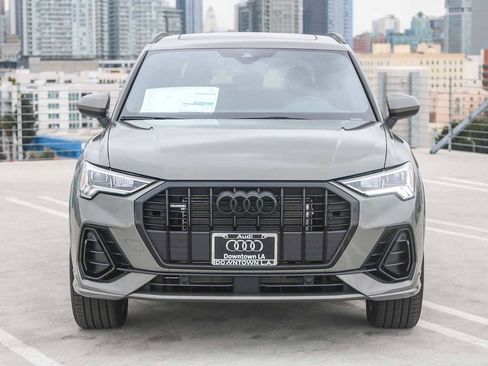 New 2025 Audi Q3 2.0T Premium image 2