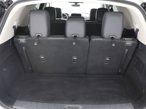 Used 2024 Nissan Pathfinder SL image 27