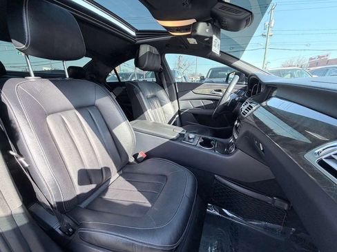 Used 2014 Mercedes-Benz CLS 550 4MATIC image 32