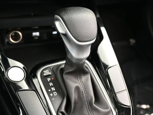 Used 2024 Kia Soul S FWD image 23