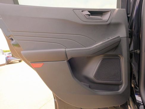 New 2025 Ford Escape Active image 28