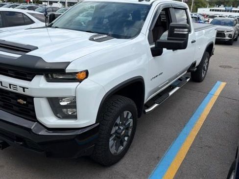 Used 2022 Chevrolet Silverado 2500 Custom w/ Custom Value Package AWD/4WD image 1