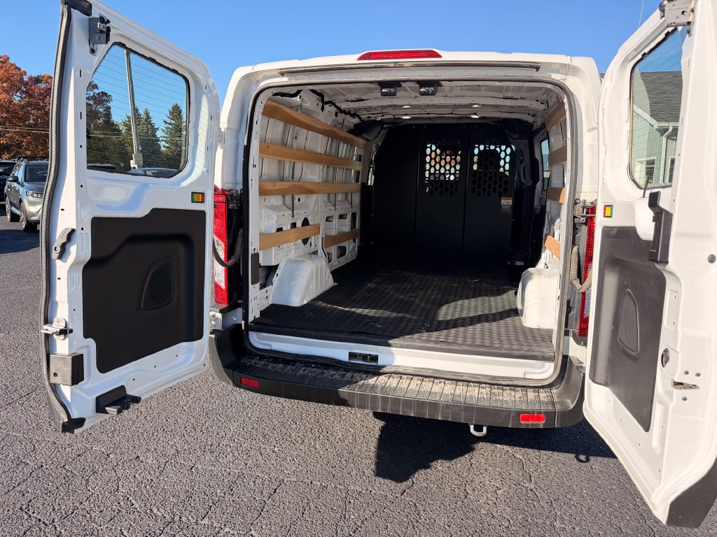 Used 2025 Ford Transit 250 Low Roof w/ Exterior Upgrade Package RWD image 25