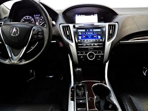 Used 2015 Acura TLX w/ Technology Package FWD image 27