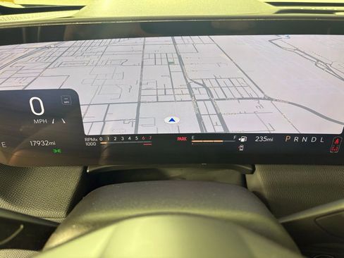 Used 2025 Buick Enclave Preferred image 26