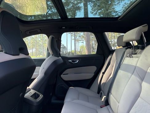 New 2026 Volvo XC60 B5 Plus w/ Protection Package Premier image 23