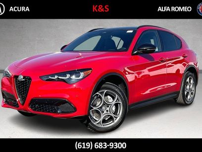 New 2025 Alfa Romeo Stelvio Sprint w/ Convenience Package