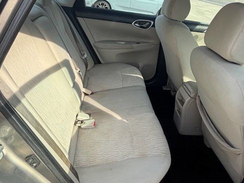 Used 2015 Nissan Sentra SV w/ Style Package image 13