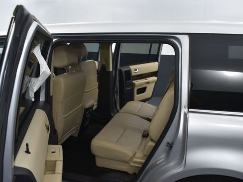 Used 2019 Ford Flex Limited image 10