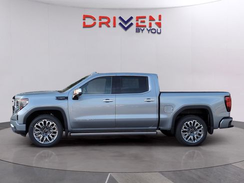 New 2026 GMC Sierra 1500 Denali Ultimate image 2