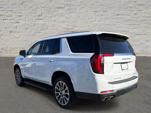 Used 2025 GMC Yukon Denali image 7