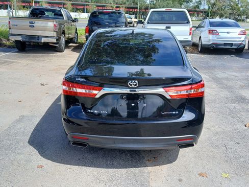 Used 2014 Toyota Avalon Limited image 4