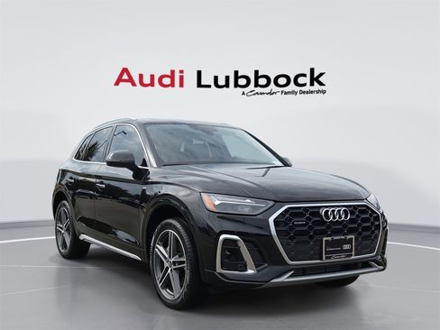 Certified 2024 Audi Q5 e Premium w/ Convenience Package image 1