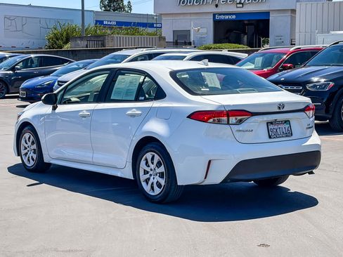Used 2023 Toyota Corolla LE FWD image 3