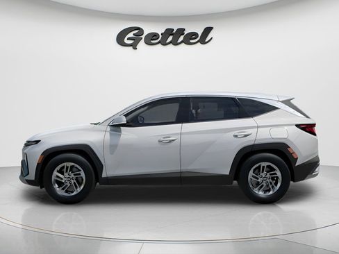 New 2026 Hyundai Tucson SE FWD image 8