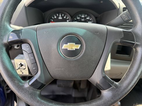 Used 2013 Chevrolet Silverado 1500 W/T AWD/4WD image 16