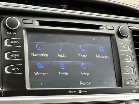 Used 2015 Toyota Highlander XLE AWD/4WD image 13