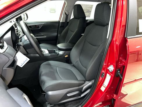 New 2025 Toyota RAV4 LE image 12