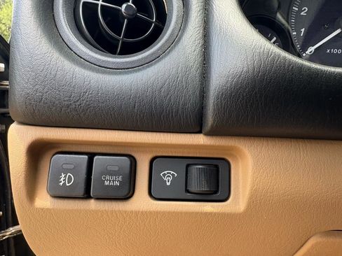 Used 1999 MAZDA MX-5 Miata RWD image 38