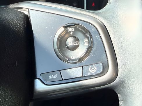 Used 2019 Honda CR-V EX-L image 17