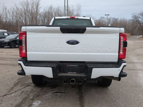 Used 2023 Ford F250 XL w/ STX Appearance Package image 7