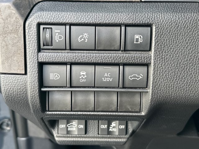 Used 2024 Toyota Tacoma Limited AWD/4WD image 20