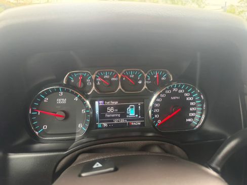 Used 2015 Chevrolet Suburban LT AWD/4WD image 10