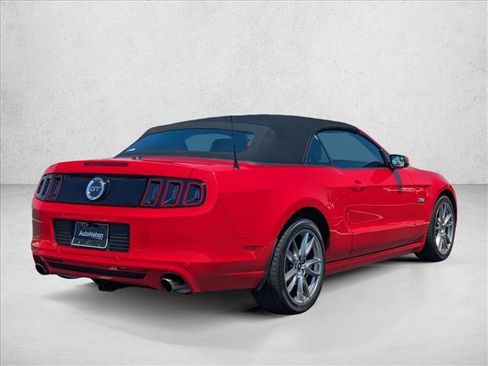 Used 2013 Ford Mustang GT Premium w/ Electronics Pkg RWD image 5