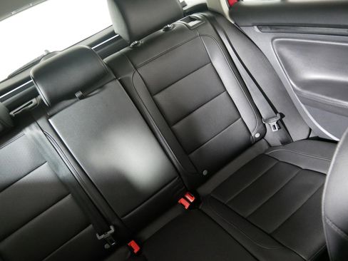 Used 2013 Volkswagen Jetta TDI image 14