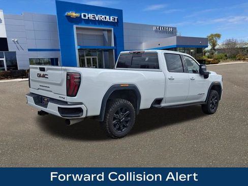 Used 2025 GMC Sierra 2500 AT4 image 26