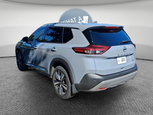 Used 2021 Nissan Rogue SL FWD image 6