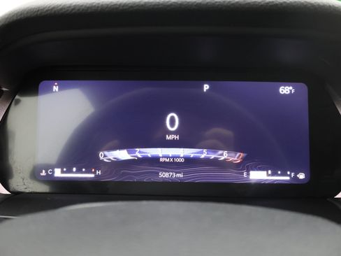 Used 2023 Jeep Grand Cherokee Altitude AWD/4WD image 10