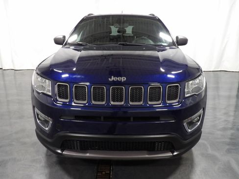 Used 2021 Jeep Compass Latitude AWD/4WD image 2