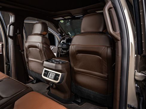 Used 2026 Ford F450 King Ranch w/ Chrome Package image 33