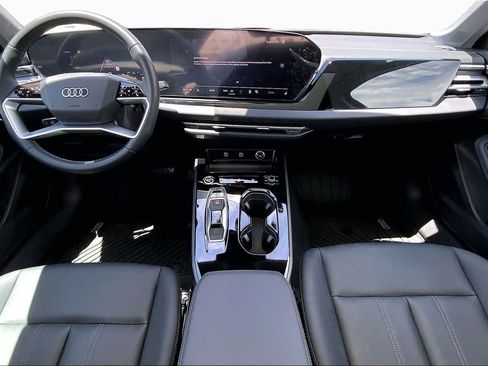 Used 2025 Audi A5 2.0T Premium Plus w/ Premium Plus AWD/4WD image 16