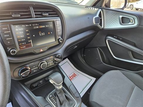 Used 2024 Kia Soul LX w/ Option Group 015 image 19