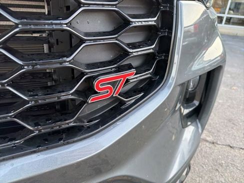 Used 2025 Ford Explorer ST image 15