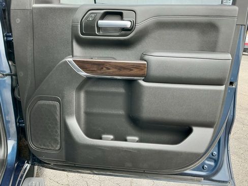 Used 2021 GMC Sierra 1500 SLT image 23