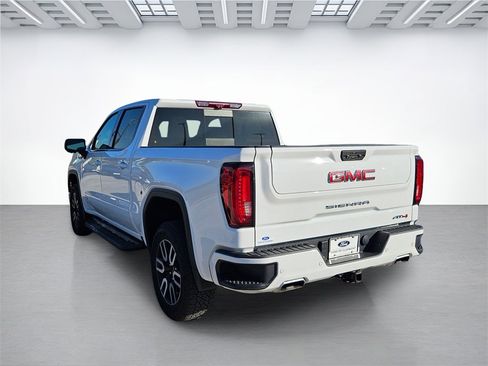 Used 2023 GMC Sierra 1500 AT4 w/ AT4 Premium Package image 7