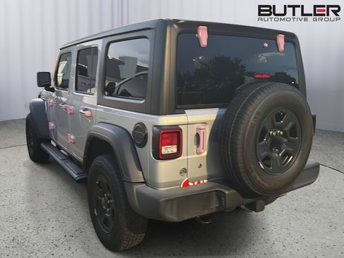 Used 2023 Jeep Wrangler Unlimited Sport AWD/4WD image 10
