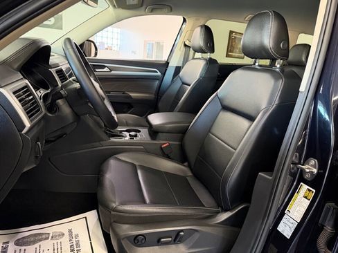 Used 2021 Volkswagen Atlas SE image 19