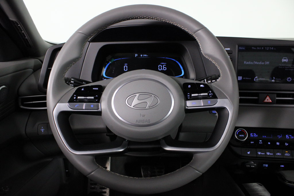 Certified 2026 Hyundai Elantra SEL Sport Premium FWD image 10