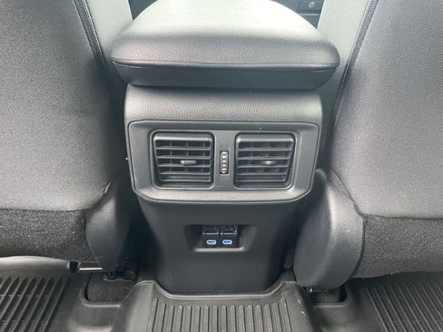 Certified 2022 Toyota RAV4 XLE image 18