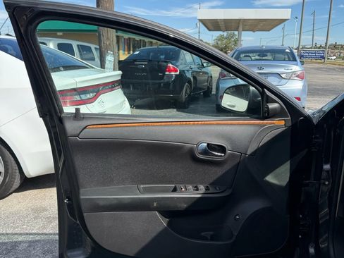 Used 2008 Chevrolet Malibu LT w/ HFV6 Engine Package image 6