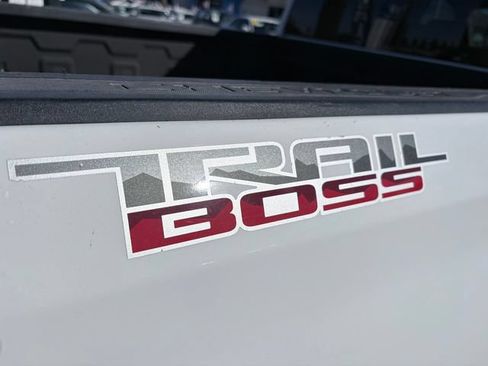 Used 2023 Chevrolet Silverado 1500 LT Trail Boss w/ Protection Package AWD/4WD image 22