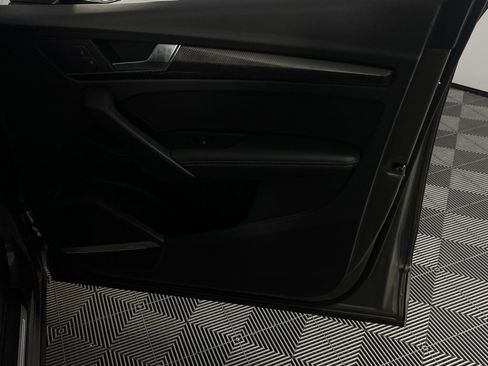 Used 2024 Audi SQ5 Premium Plus w/ Premium Plus Package image 35