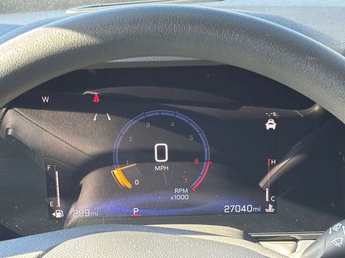 Used 2025 Chevrolet TrailBlazer LT image 40