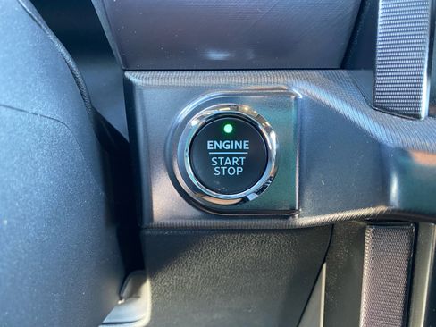 Used 2022 Ford F150 Platinum w/ Equipment Group 701A High image 30