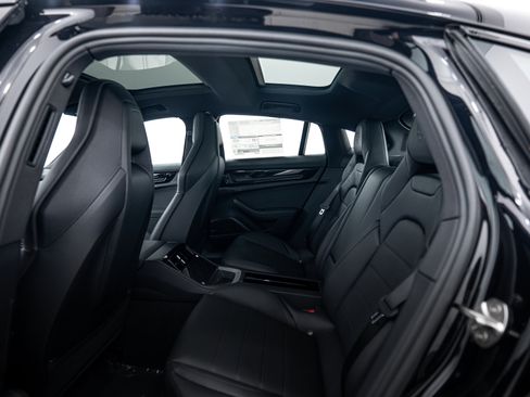 New 2026 Porsche Panamera 4 image 21