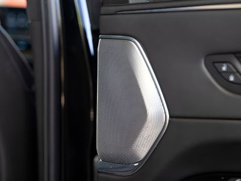 Used 2022 Cadillac Escalade Sport Platinum w/ LPO, ONYX Package AWD/4WD image 78